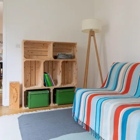 Delightful & Organically-styled 2bd Flatbercy Apartment Paris