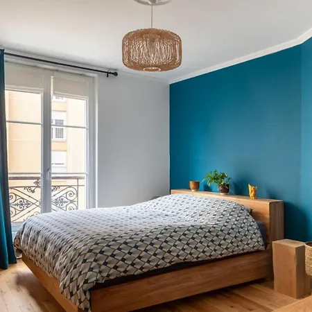 Apartment Delightful & Organically-styled 2bd Flatbercy Paris