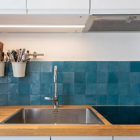 Delightful & Organically-styled 2bd Flatbercy Paris